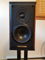 Sonus Faber Liuto monitor Wood, With Stands 2
