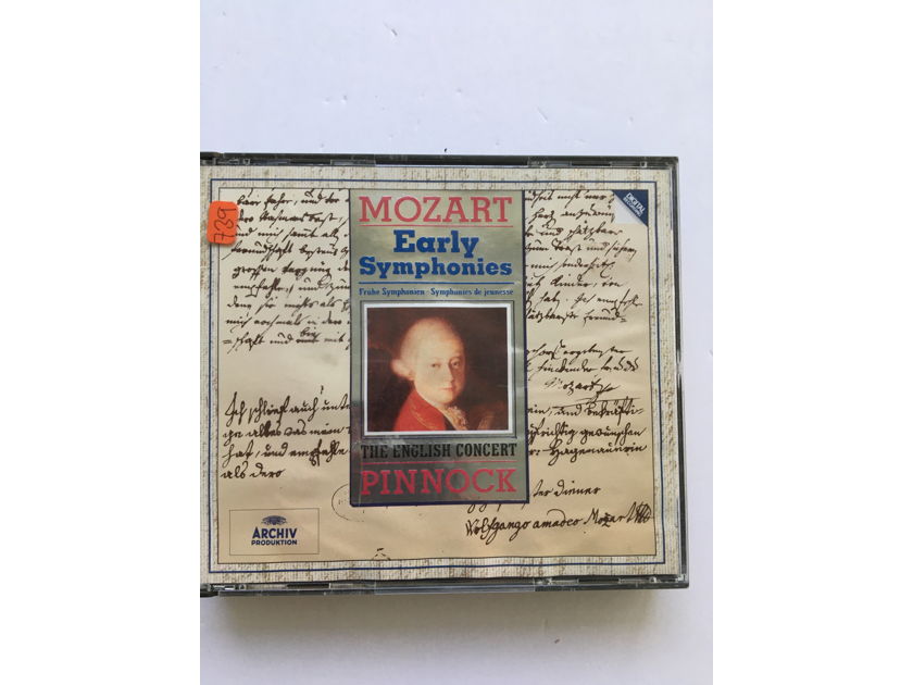 Mozart Pinnock Early symphonies Archiv digital Cd set 1993