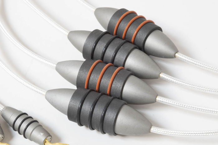 High Fidelity Cables Reveal Speaker Cables, 2m, 35% off