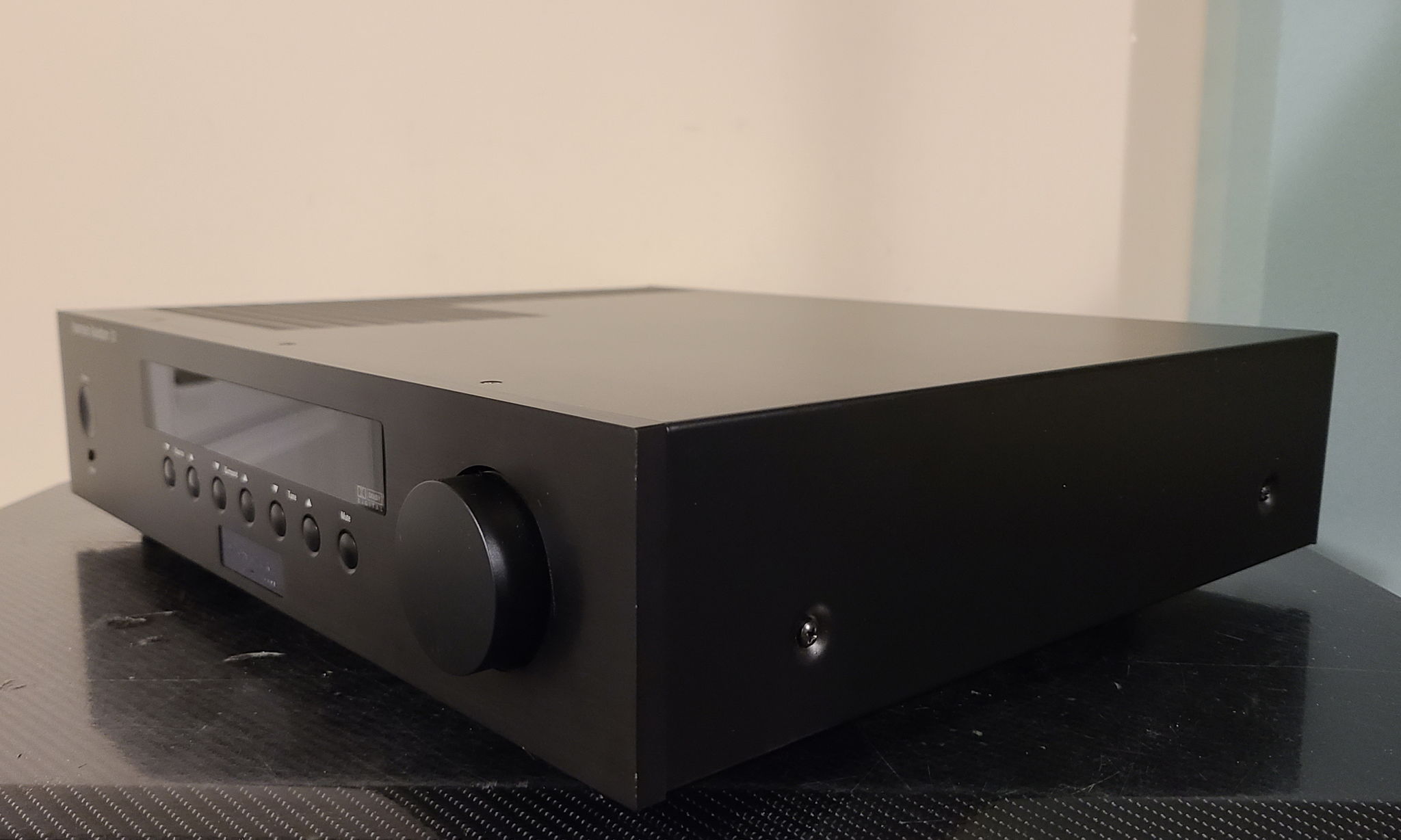 Harman Kardon Signature 2.0 Preamplifier 5