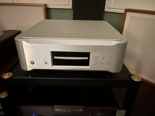 Esoteric K03 sacd player price reduce for quick sale