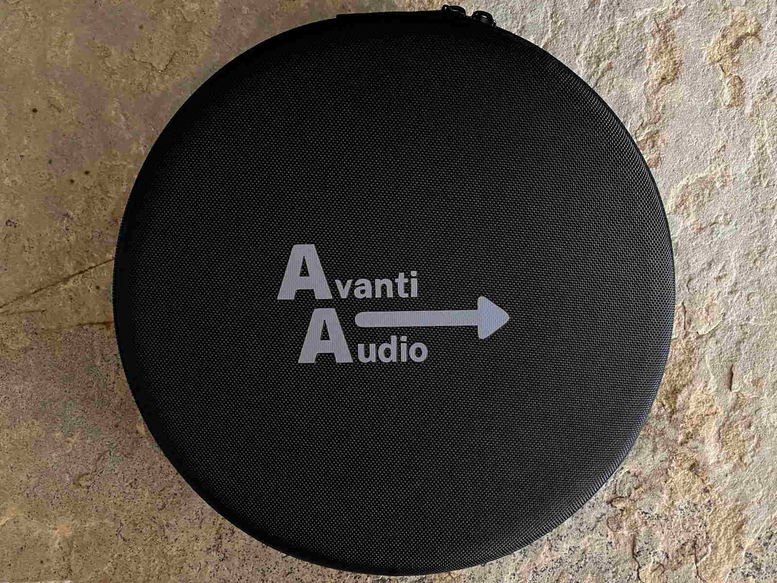 Avanti Audio Vivace Interconnects - 2.0M Balanced XLRs ... 6