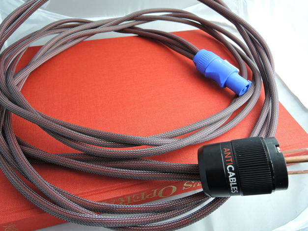 AUDIENCE AR-6 Power Cord with ANTI-CABLE.  8 Feet Long.