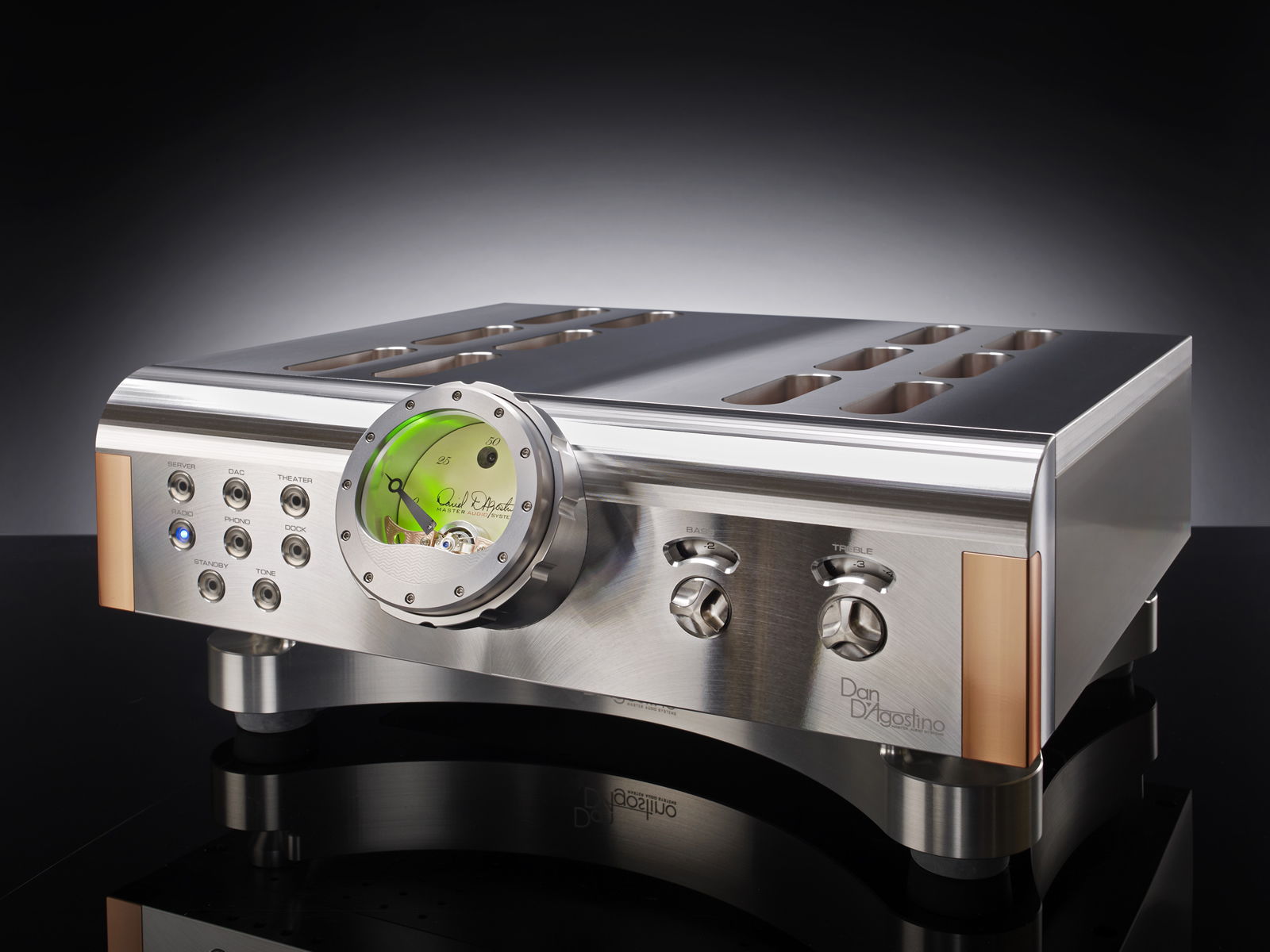 Dan D'Agostino Momentum Preamplifier Upgraded To HD - S... 8