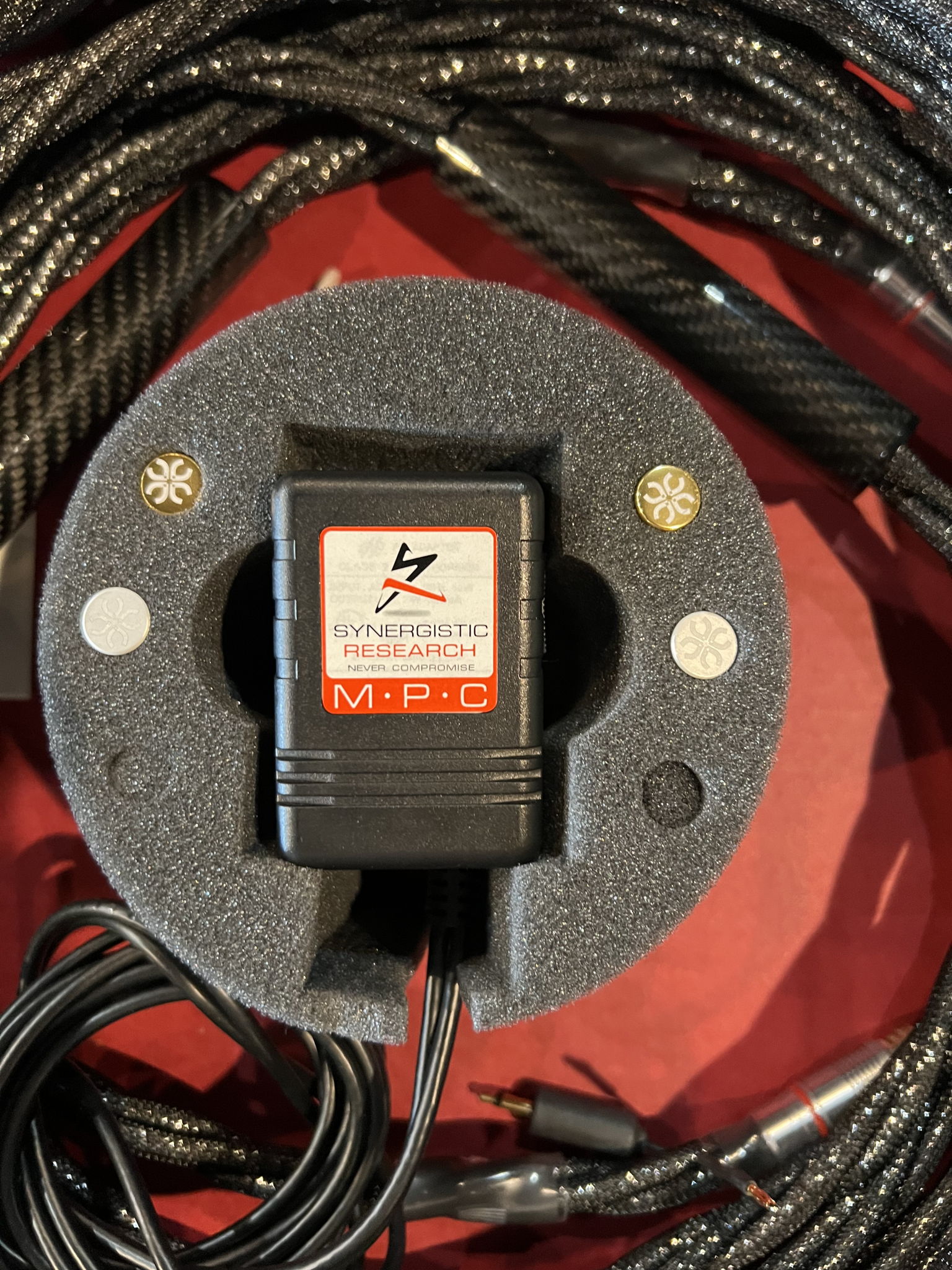 Synergistic Research Galileo SX RCA 5 meter Interconnec... 2