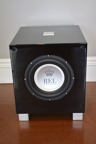 REL T/7i Subwoofer -- Good Condition (see pics!)