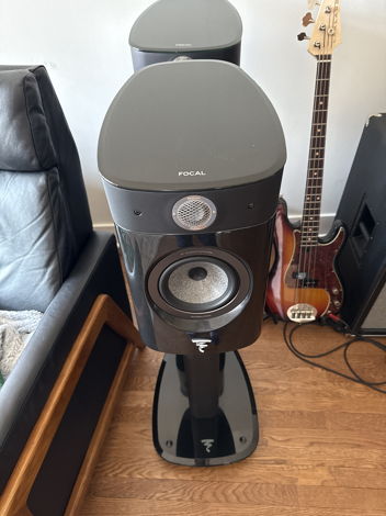 Focal Sopra 1 (Black) with Focal Stands