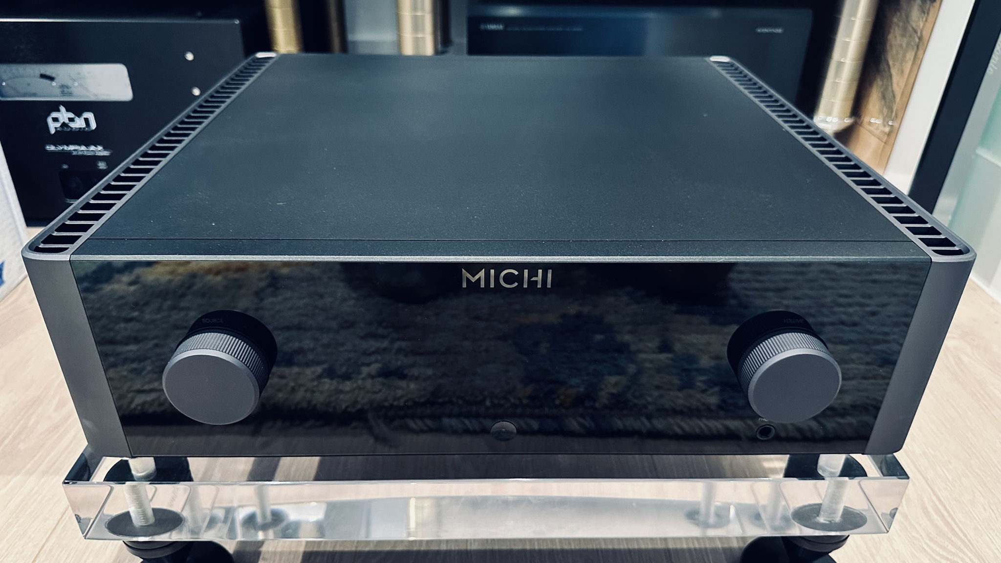 Rotel Michi P5 Stereo Control Preamplifier EXCELLENT