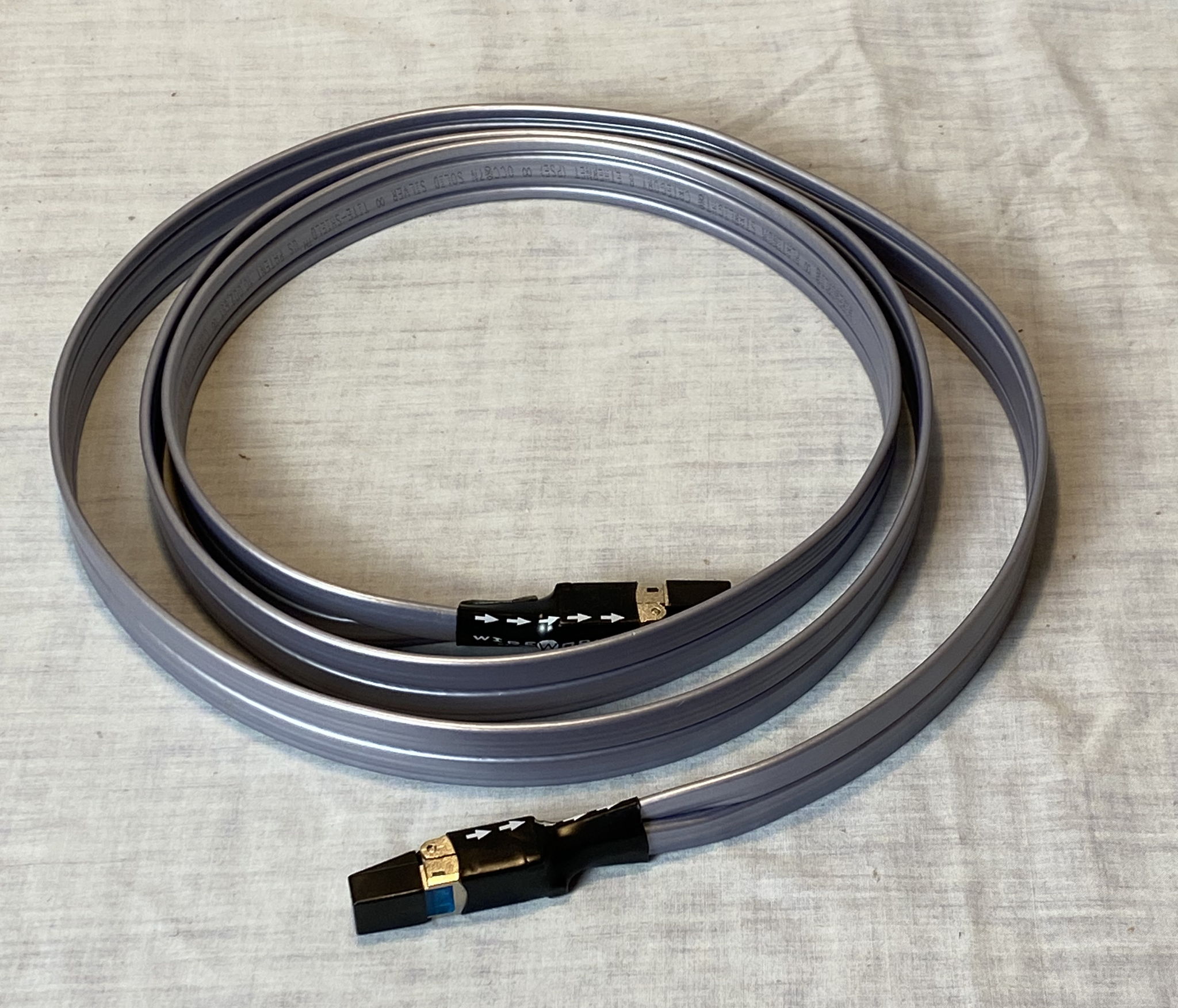 Wireworld Platinum Eclipse 8 Ethernet, 2m, demo with wa...