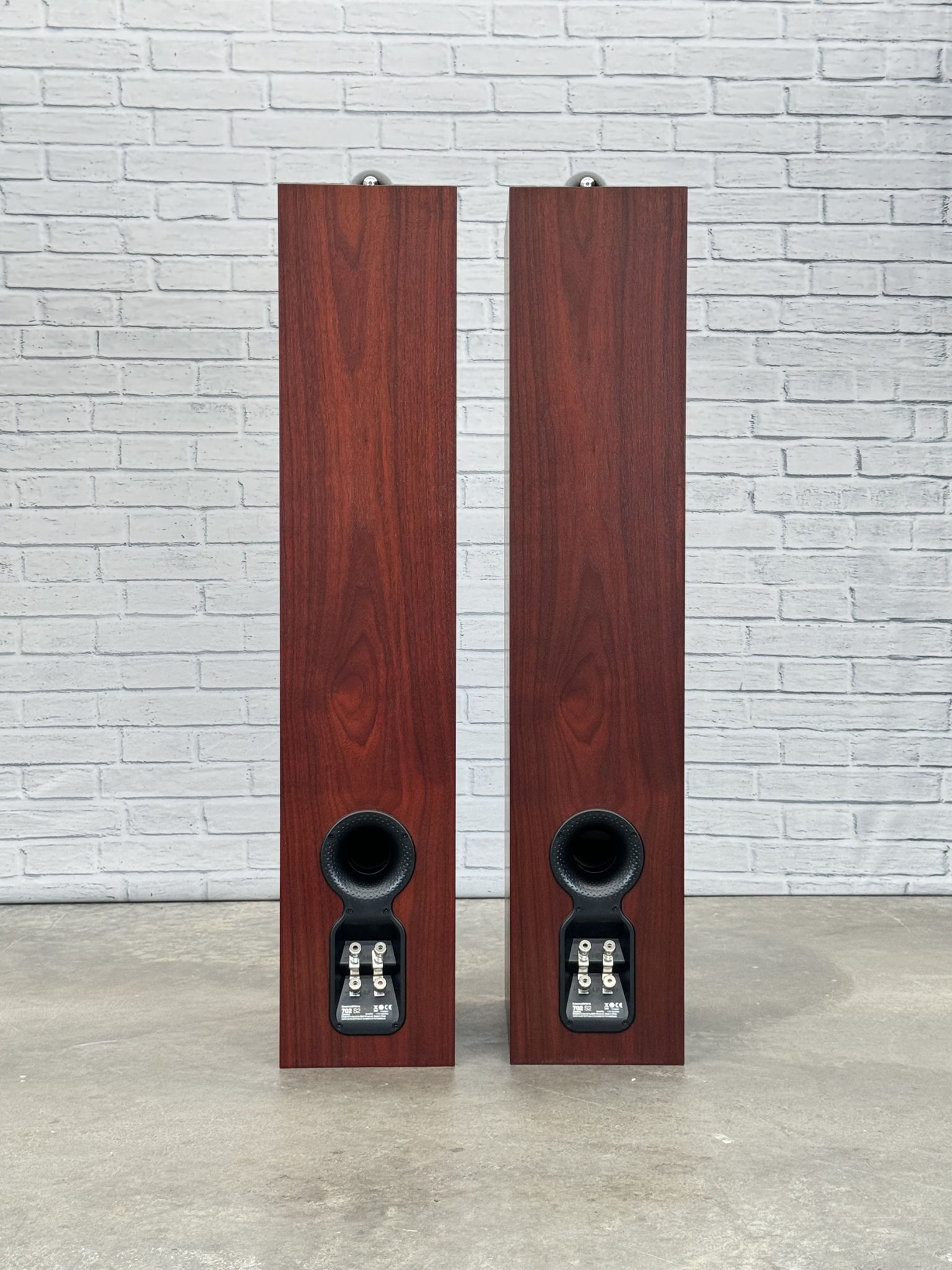 B&W (Bowers & Wilkins) 702 S2 Floor Standing Speakers i... 6