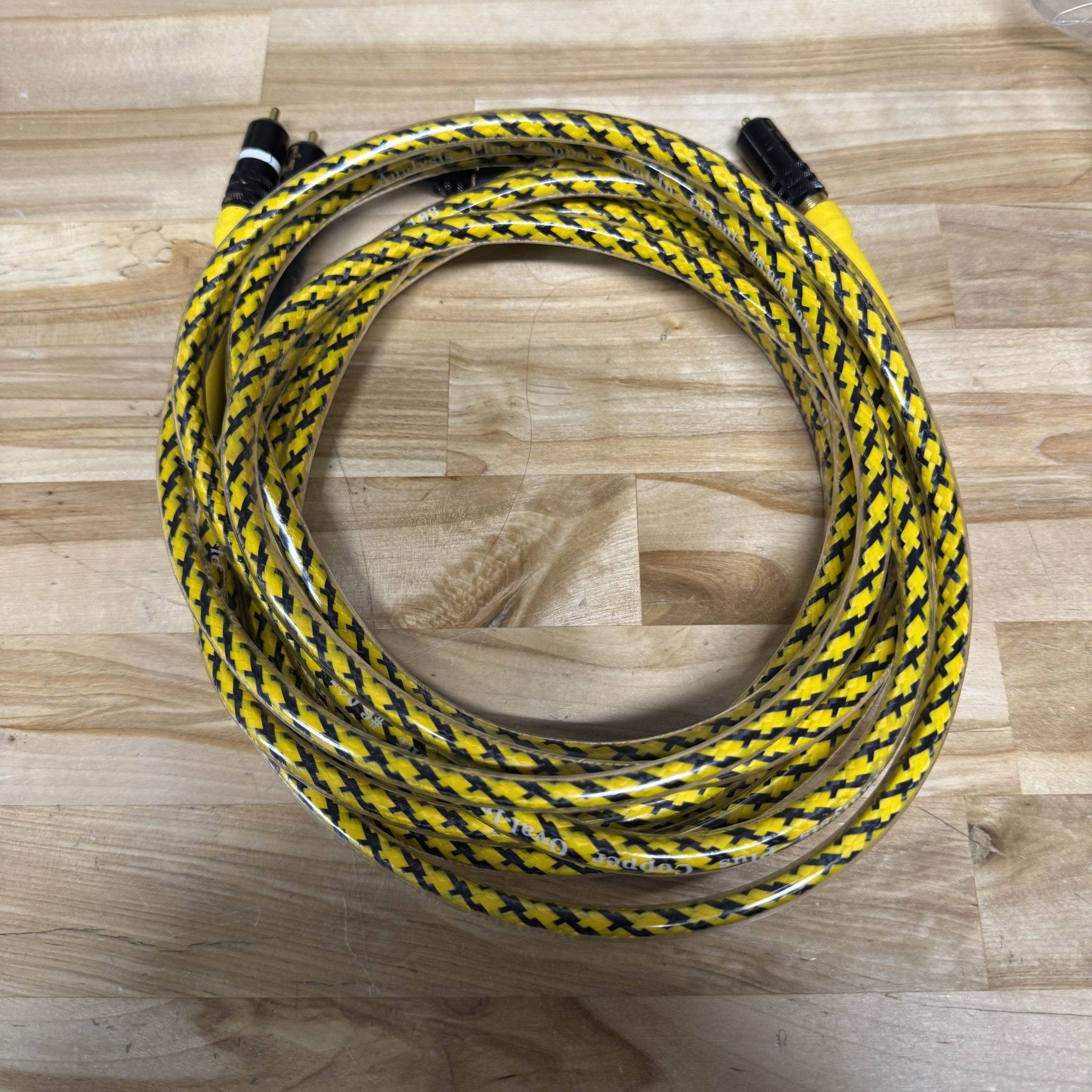 Analysis Plus Copper Oval RCA Interconnects – 9 Feet