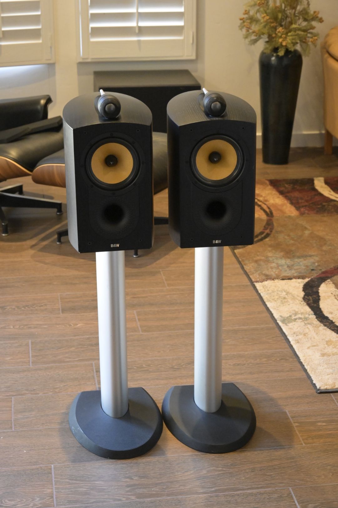 B&W Nautilus 805 Bookshelf Speakers; Pair, Black Finish...