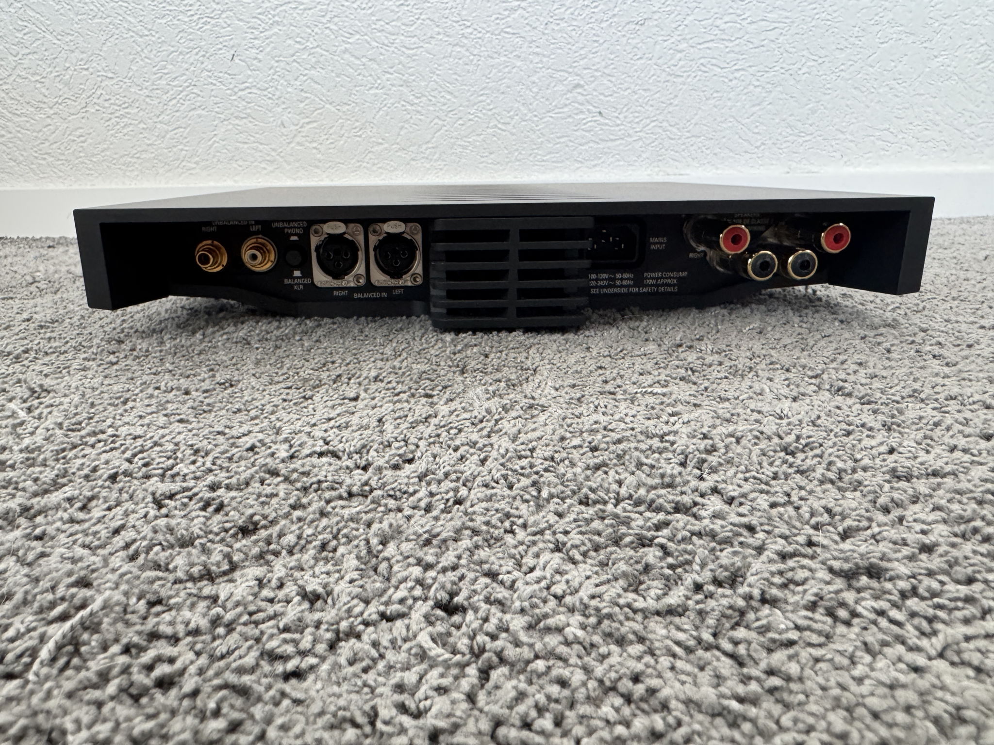 Linn Klimax 500 Twin power amplifier in black from 2023 3