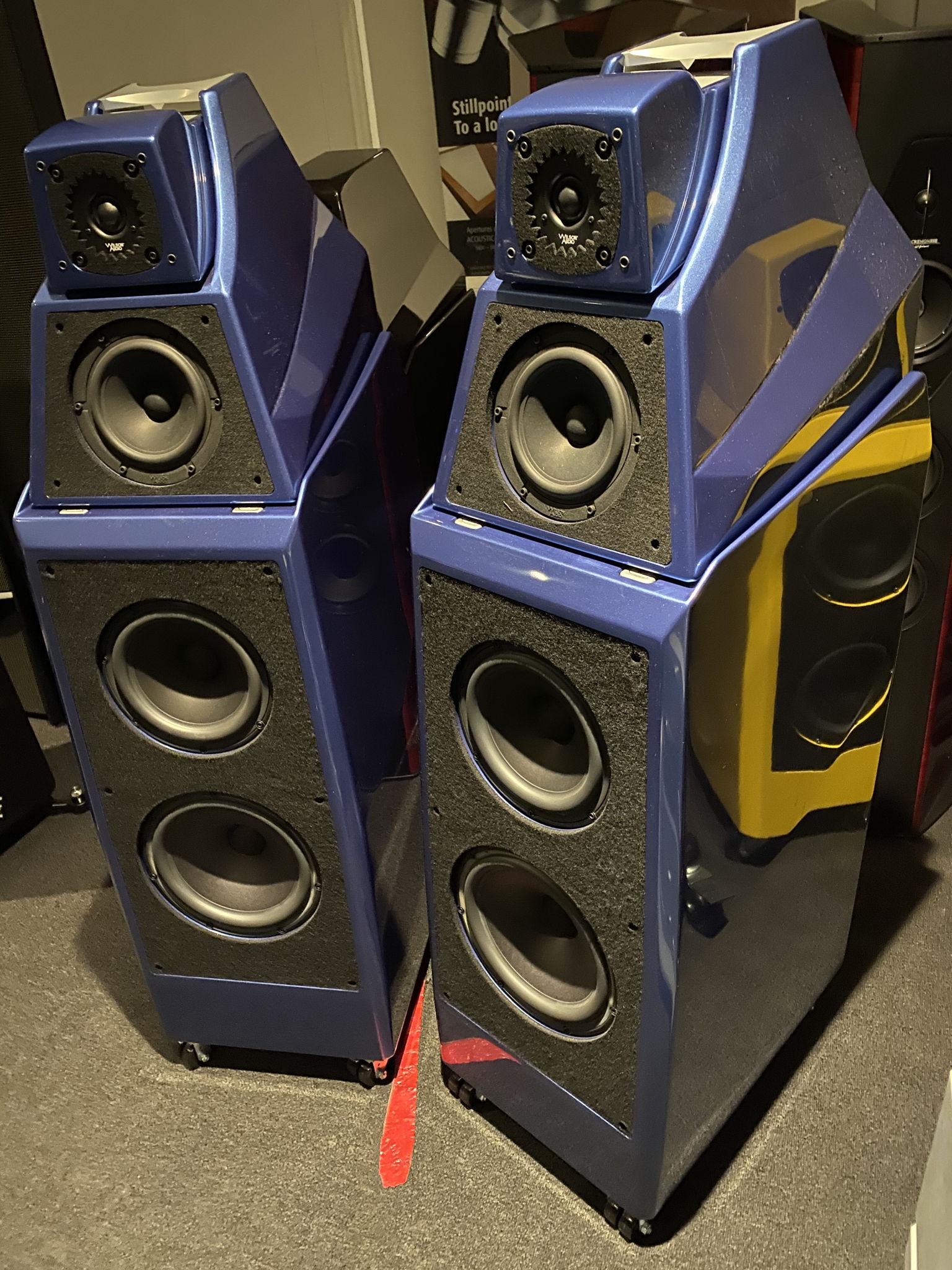 Wilson Audio Alexia 2  blue color 4