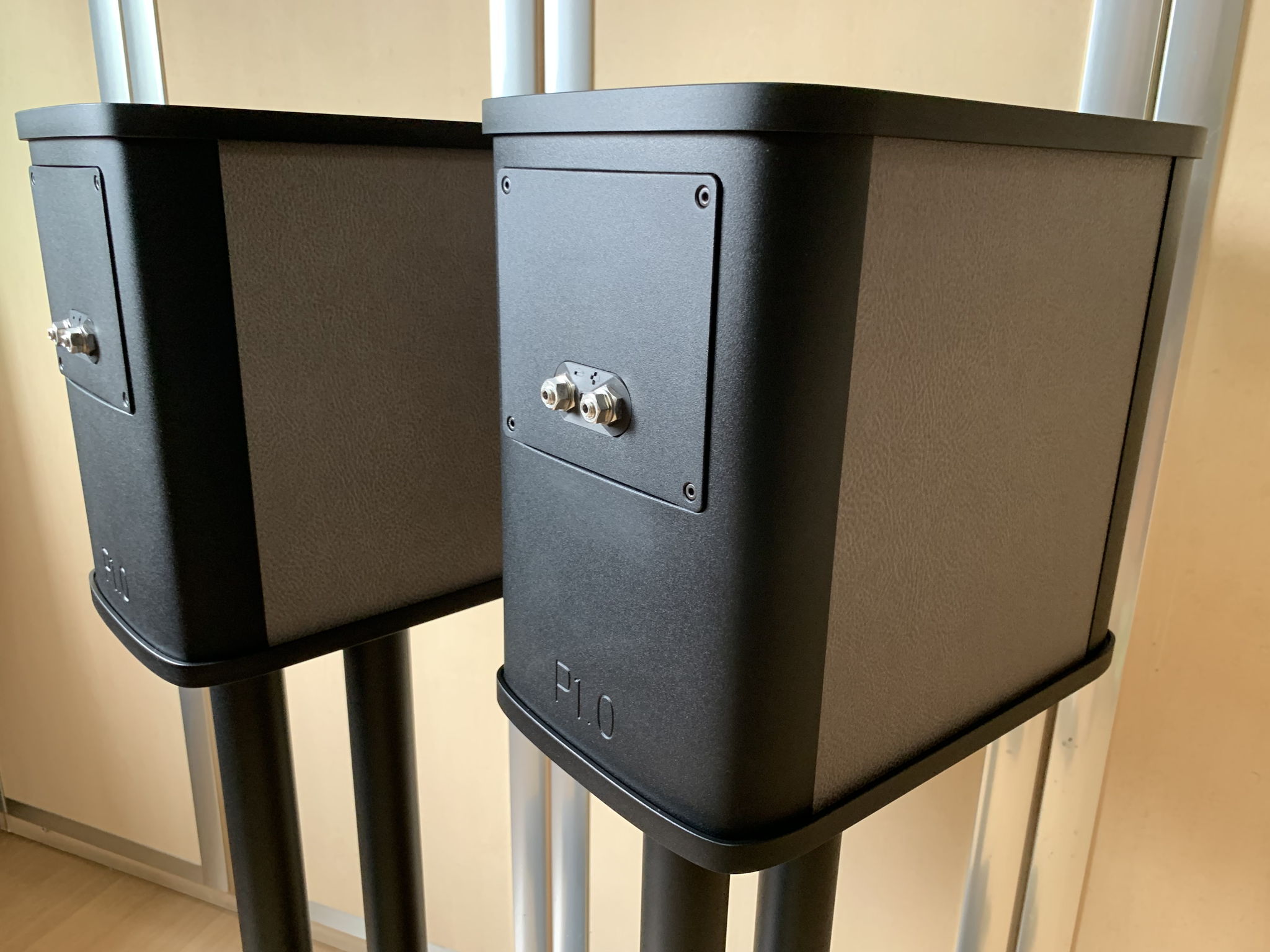 Wilson Benesch  P1.0 Precision 2-Way Stand Mount Loudsp... 4