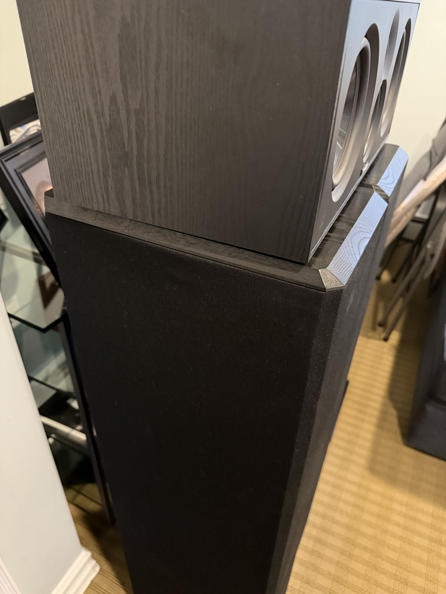 Paradigm Floor standing Bipolar reference 3