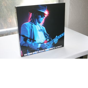 Neil Young - Official Release Series Discs 13,14,20 & 2...