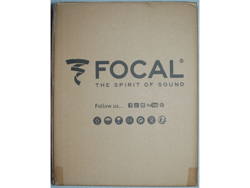 Focal UTOPIA Headphones Open Box Mint Condition Free Shipping