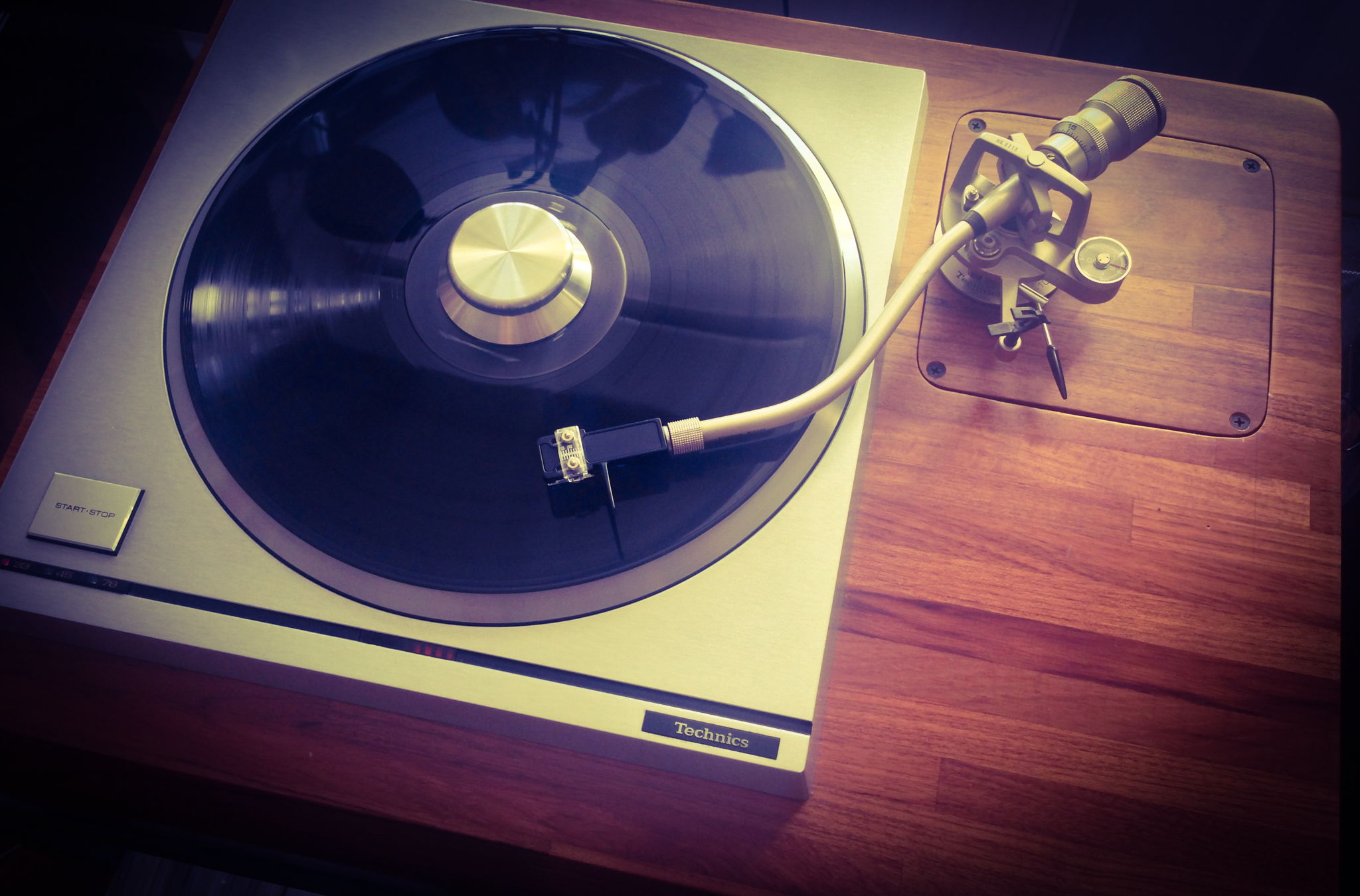 EPA-100 with stock headshell and ZYX Airy-3 LOMC cartridge on my SP-10mk2 turntable.