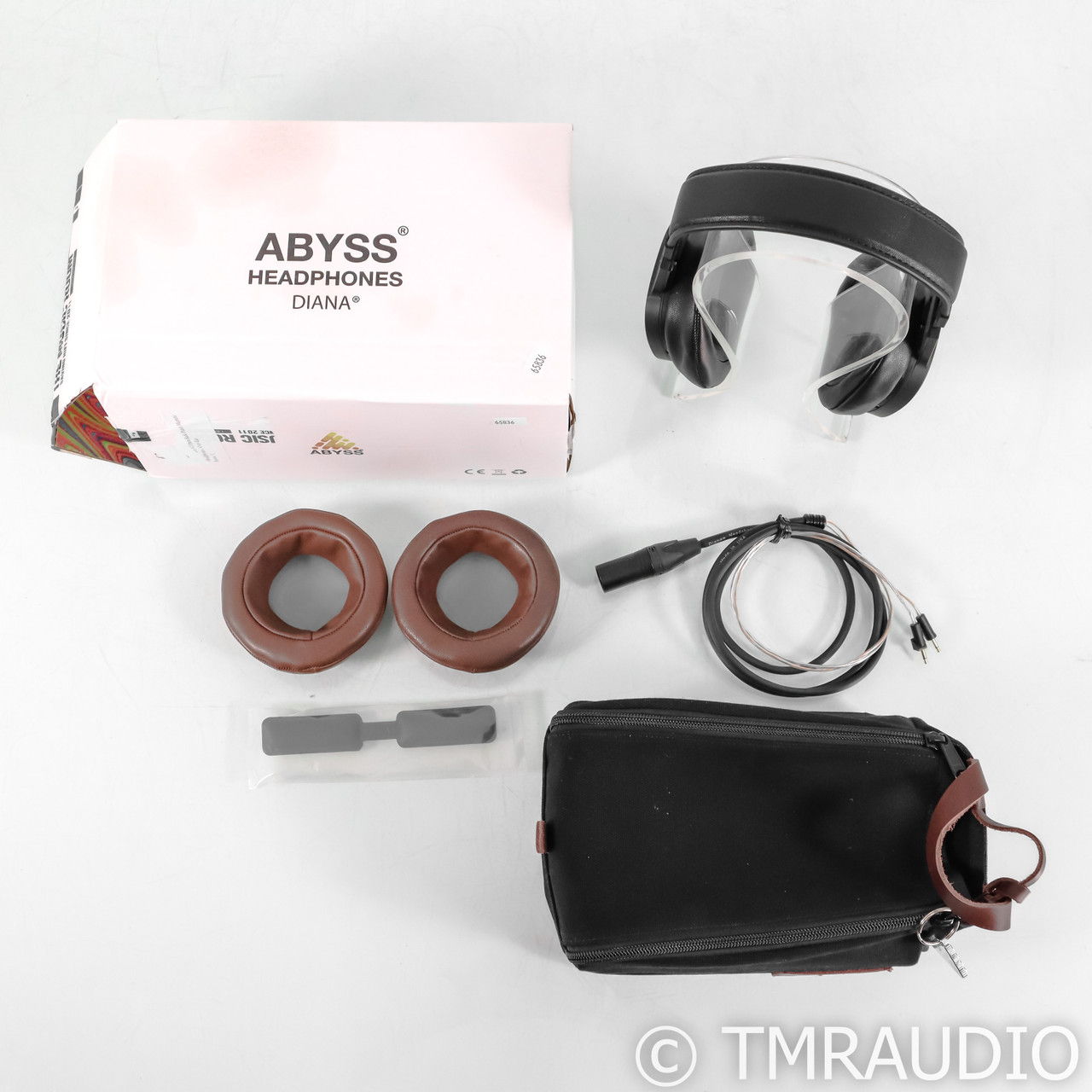 Abyss Diana V2 Open Back Planar Magnetic Headphones (65... 7