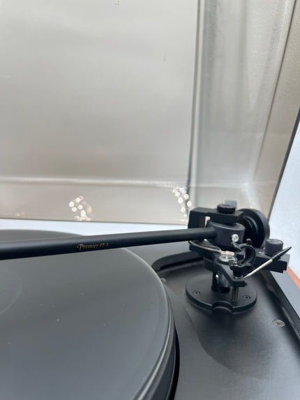 SOTA Sapphire Turntable w/Sumiko Premier ft-3 tonearm (... 6