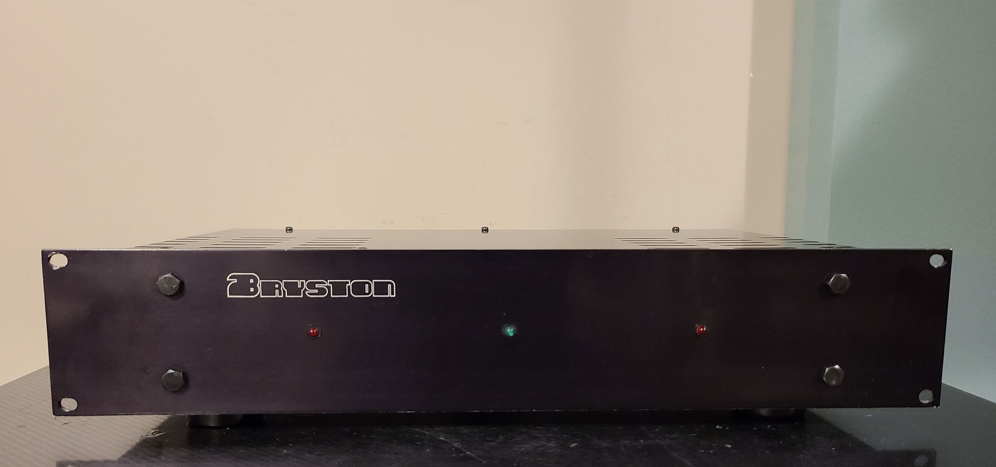 Bryston  2B Power Amplifier