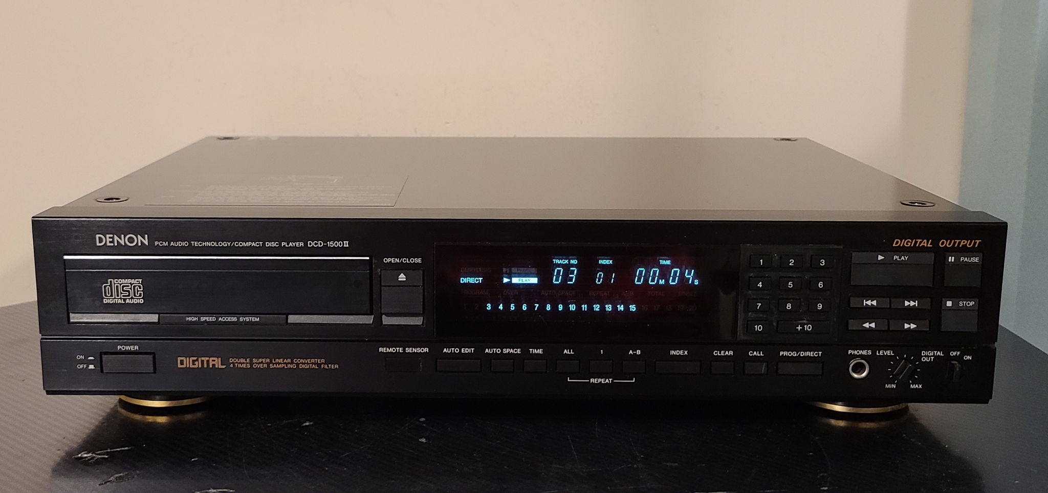 Denon DCD-1500 mkII CD Player 2