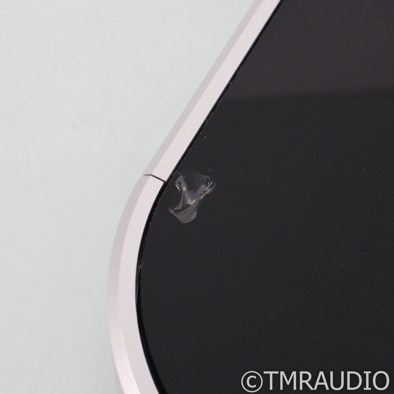 Wadia m330 Music Server; 1 TB (73812) 6