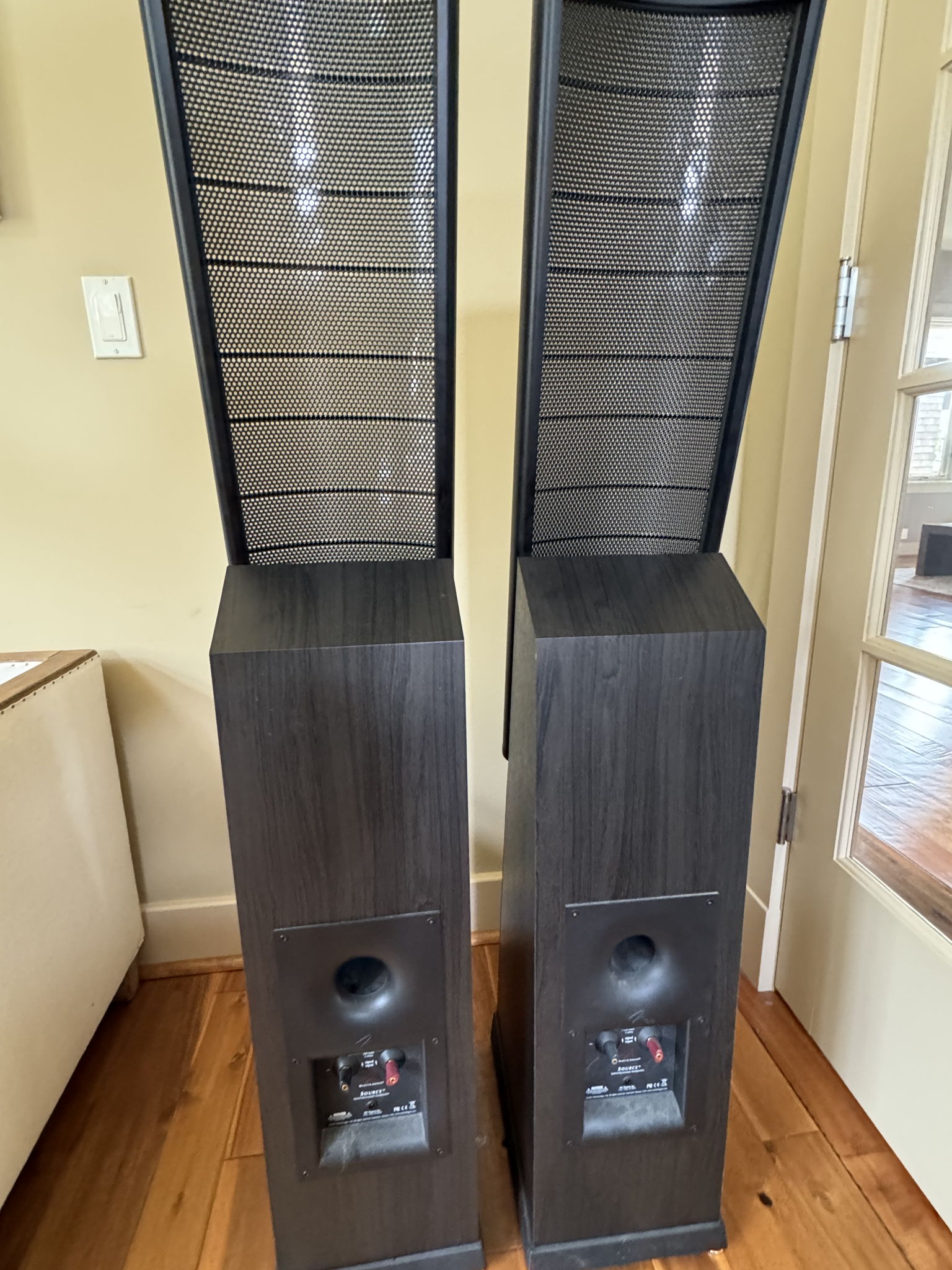 Martin Logan Source 2