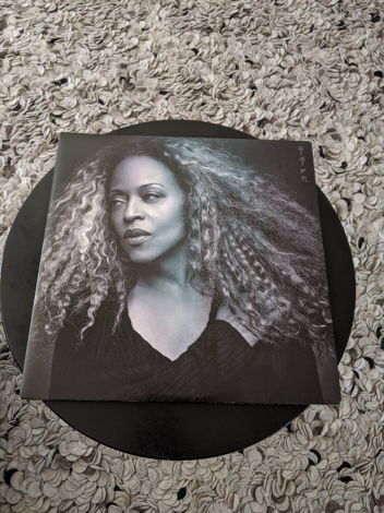 Cassandra Wilson - Coming Forth By Day (free ship)