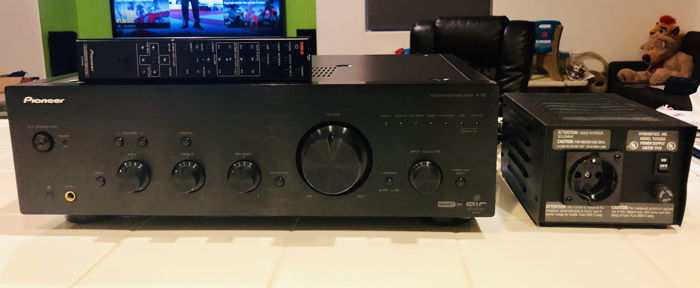 Imported Pioneer A70 Integrated Amplifier