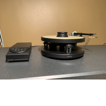 SME MODEL 10 PRECISION TURNTABLE WITH OPTIONAL LYRA HEL...