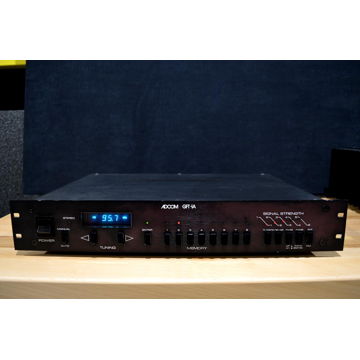 Adcom GFT-1A Quartz Referenced Digital AM/FM Stereo Tuner