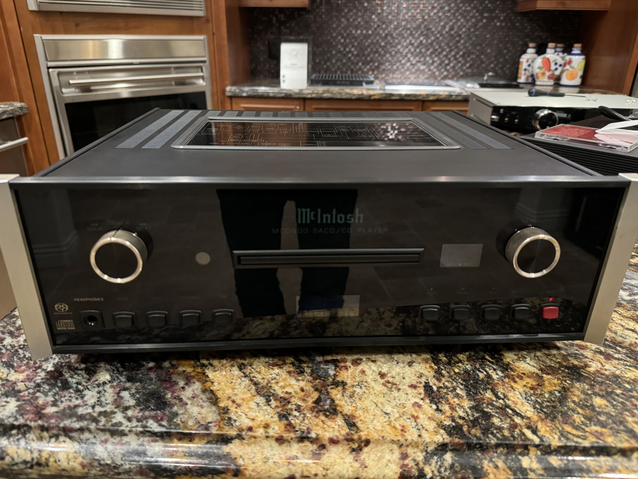 McIntosh MCD-500 2