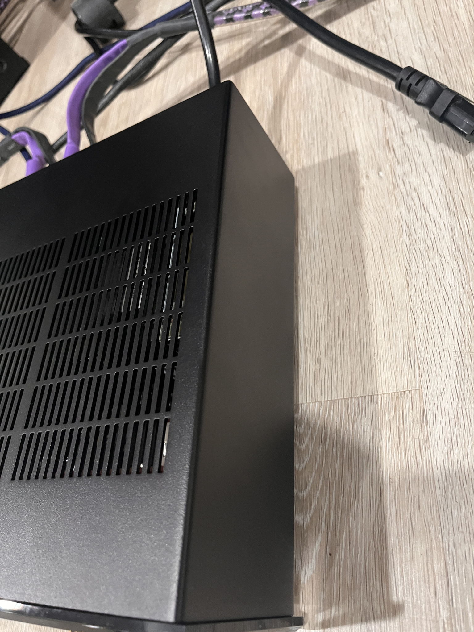 Audio Note (UK) iZero integrated amplifier 4