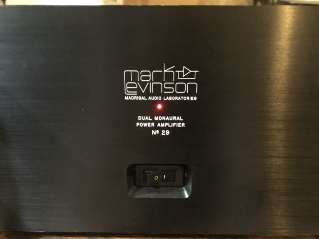Mark Levinson No 29 Dual Monaural Power Amplifier