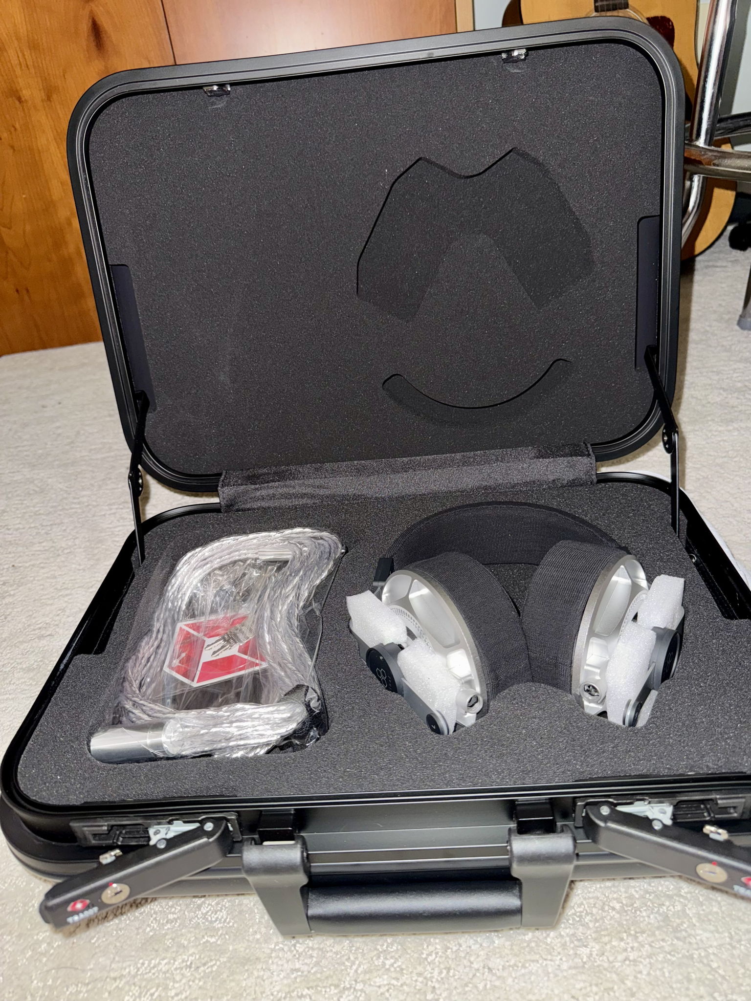 Final D8000 DC Pro NEW IN BOX, great savings on a brand... 6