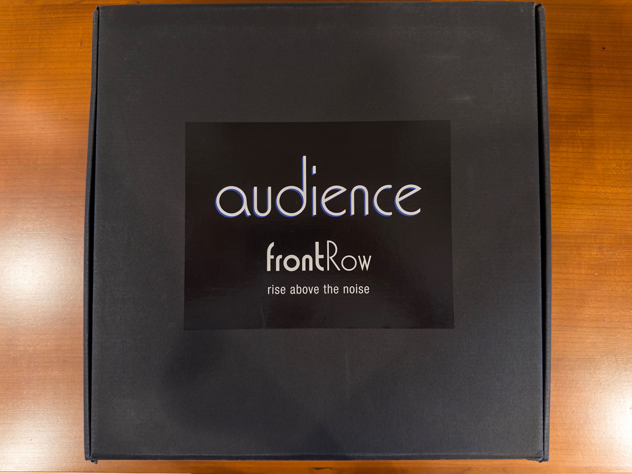 Audience FrontRow MP Power Cable--30 inches 8