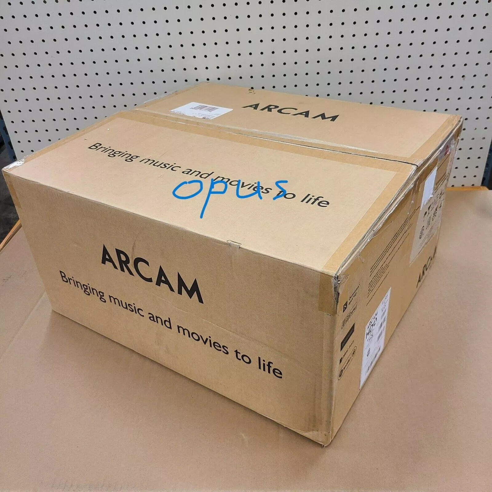 Arcam AVR5 7.2-Channel Home Theater Receiver(Open Box) 4