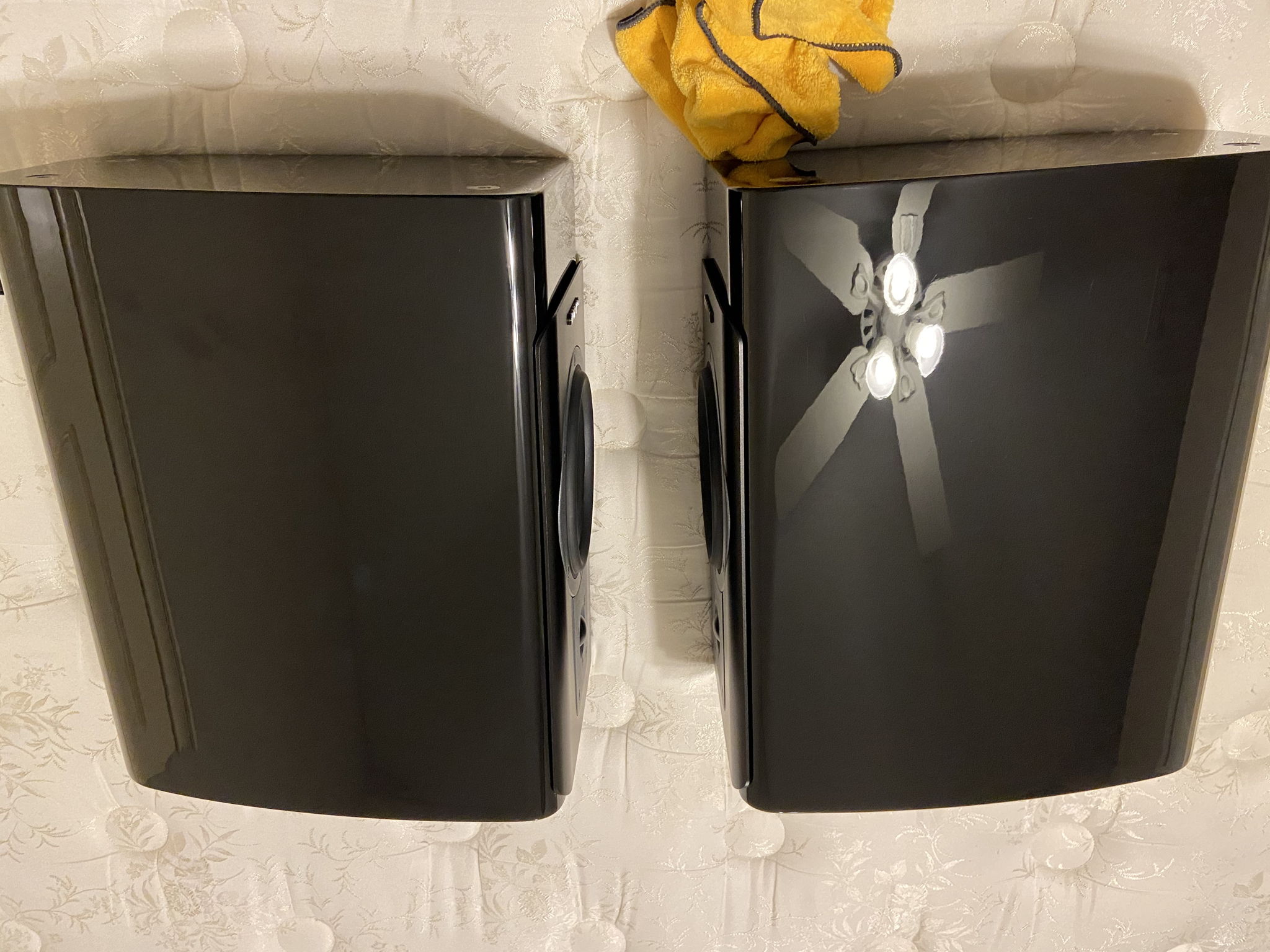 Dynaudio Contour 20i 11