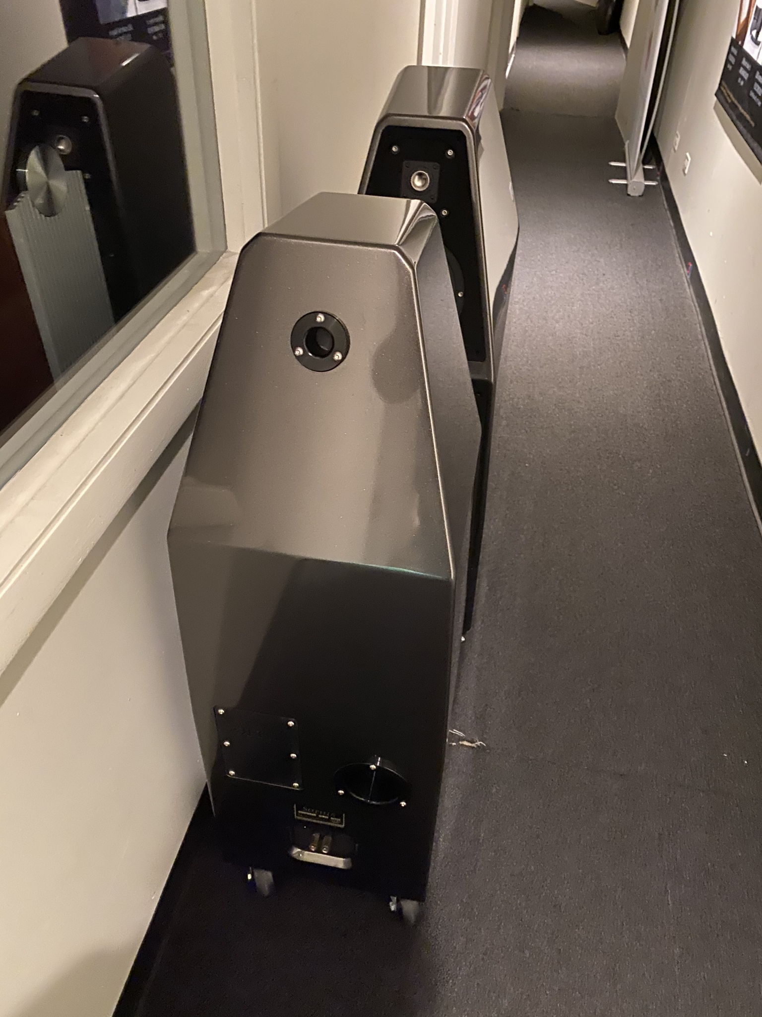 Wilson Audio Sophia mkIII titanium 8