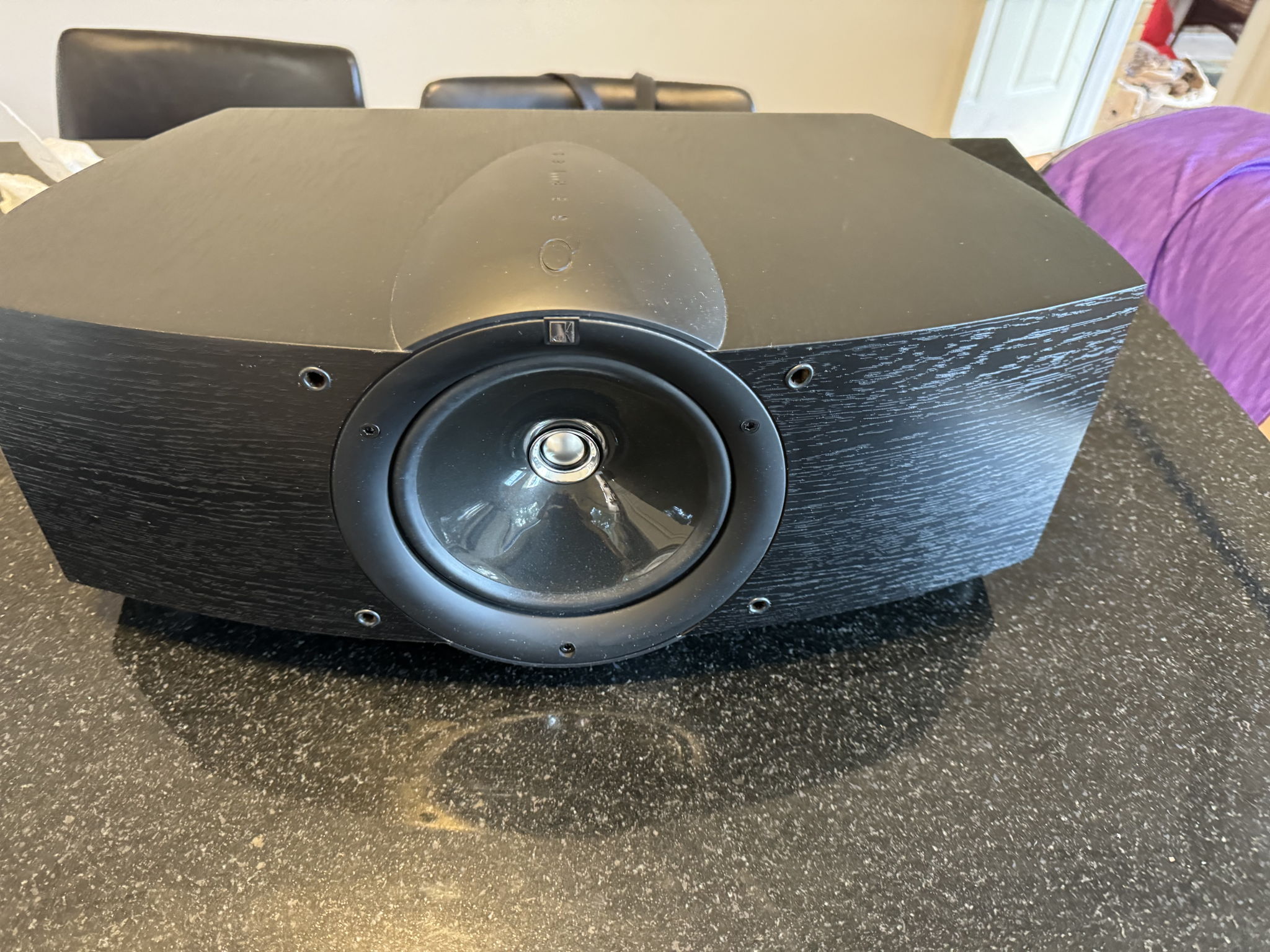 KEF Q9C iQ Series Center $250 New!!