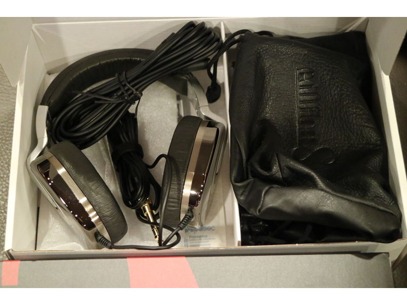 Mint condition Ultrasone Edition 8 Ruthenium S-Logic Surround Sound Professional Closed-back Headphones with Leather Transport Bag