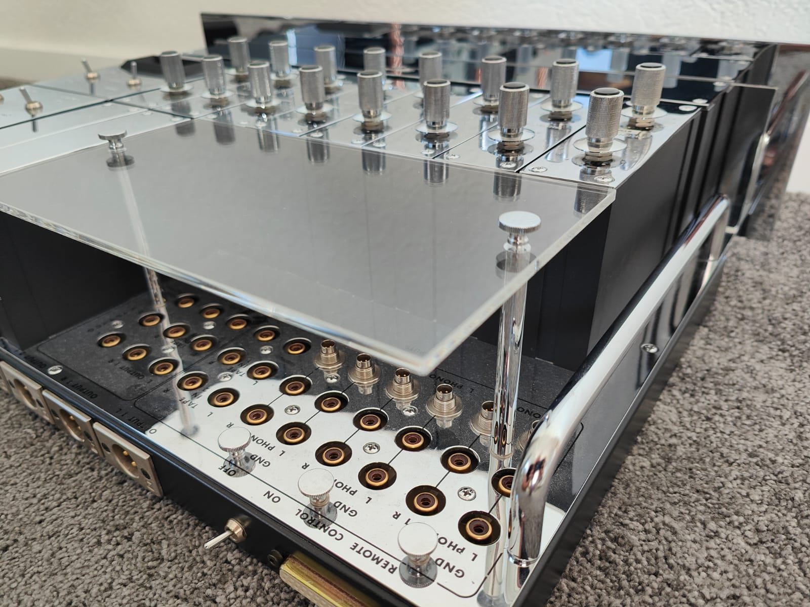 Burmester 808 mkIII High End pre amplifier with modules 7