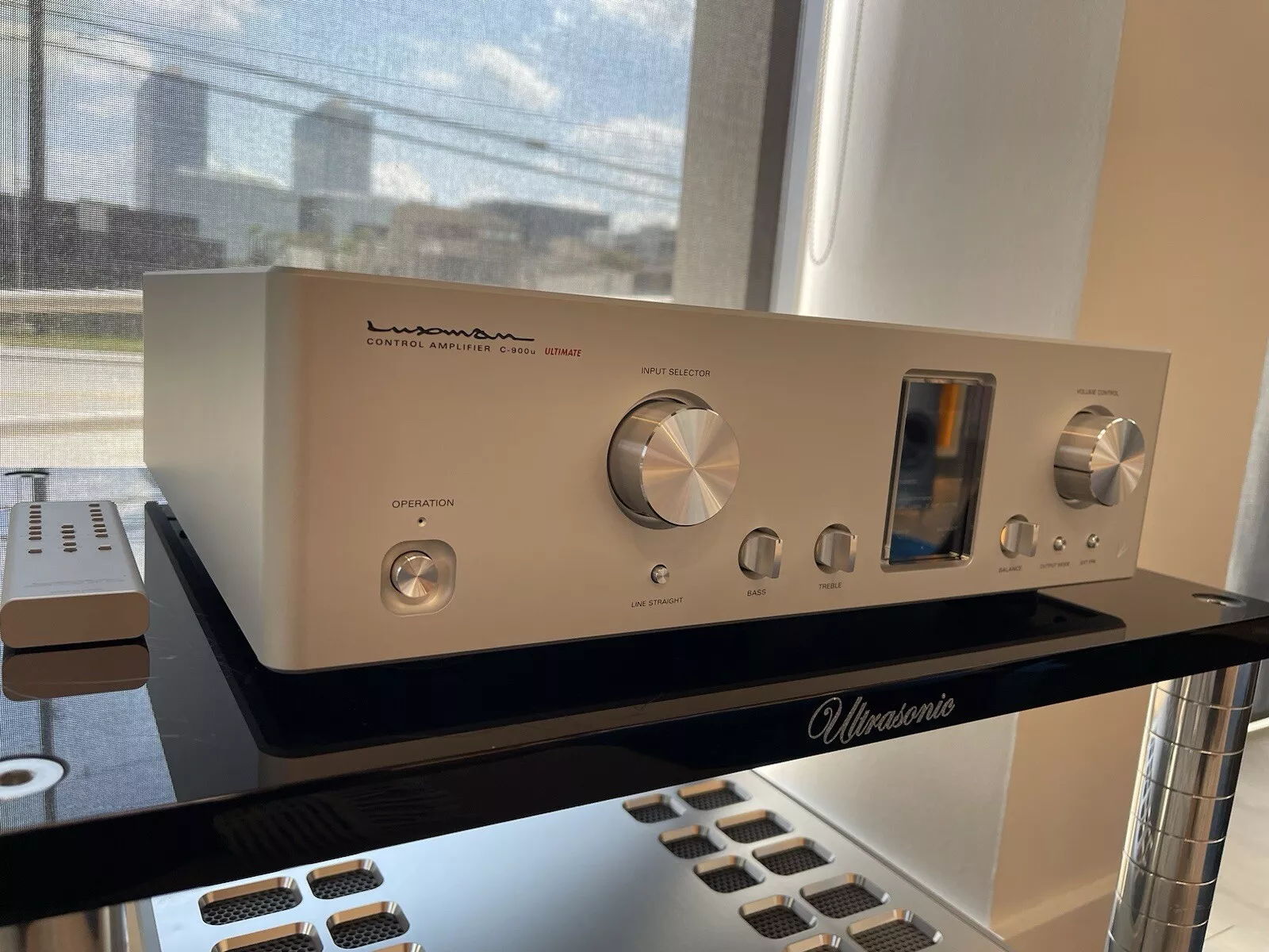 Luxman C-900U Solid State Stereo Preamp Preamplifier MINT 4