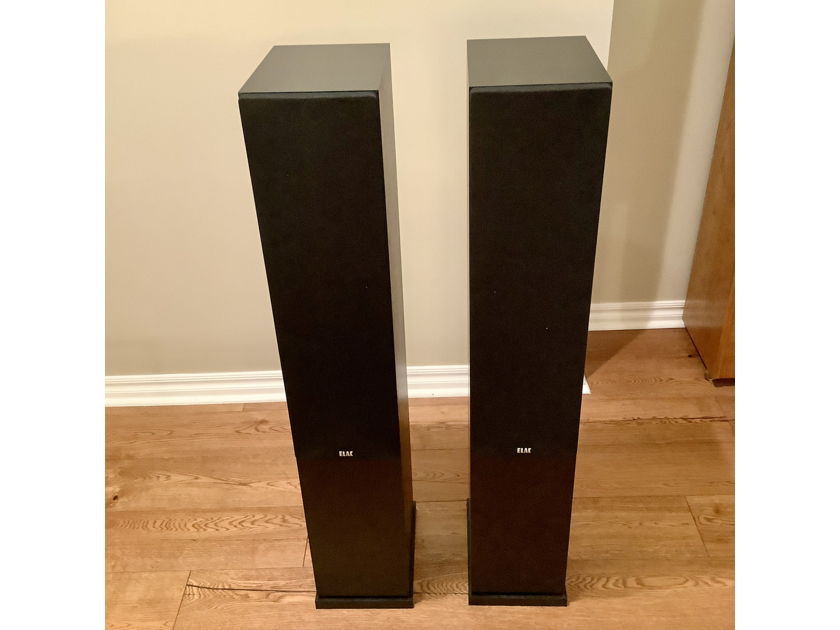 Pair of Elac Debut 2.0 Series DF62 Tower Speakers