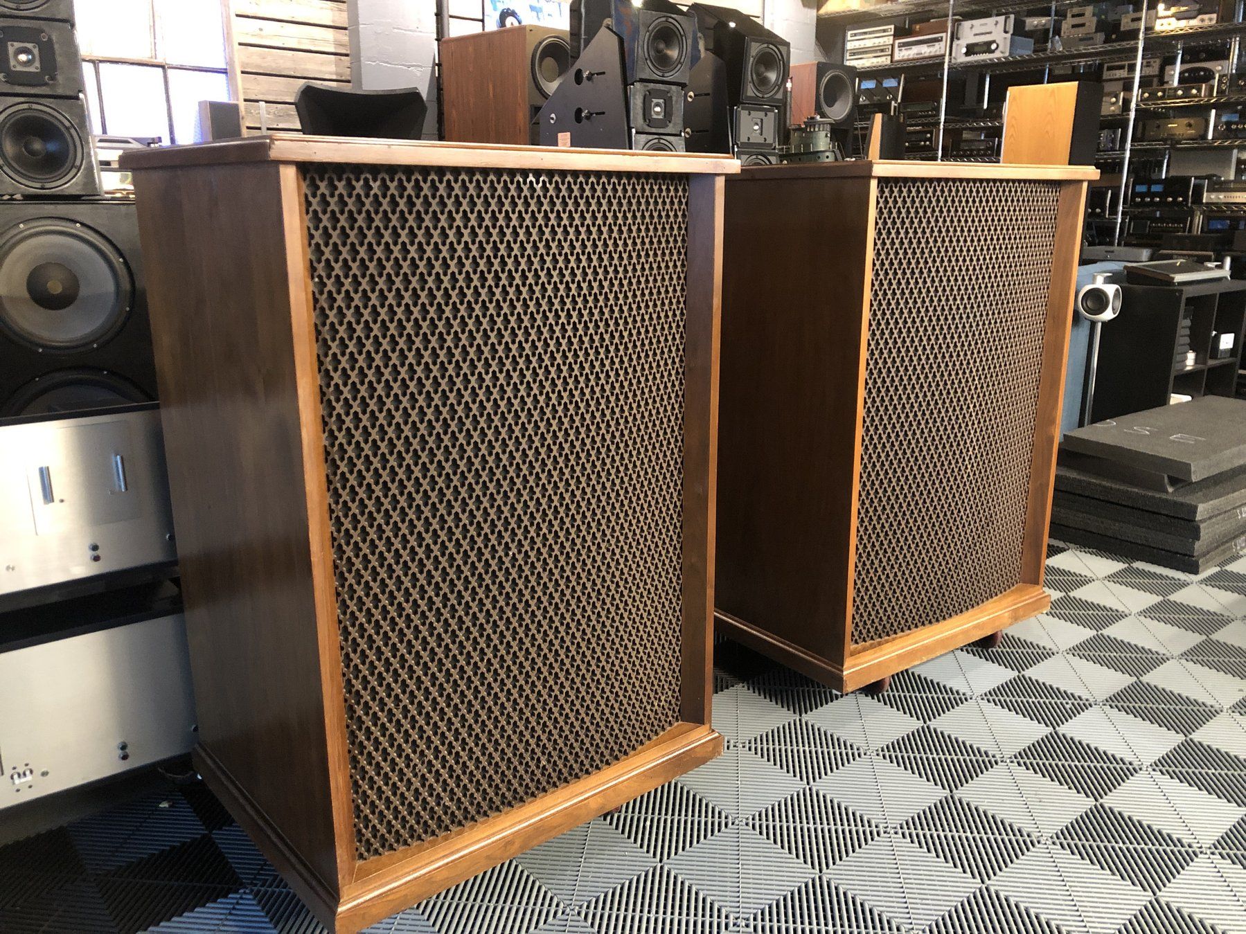 altec lansing audio system