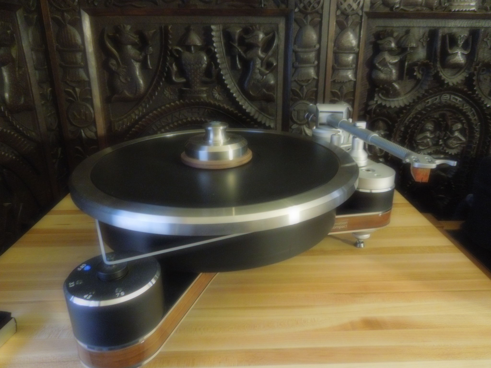 ClearAudio Innovation Compact Wood
