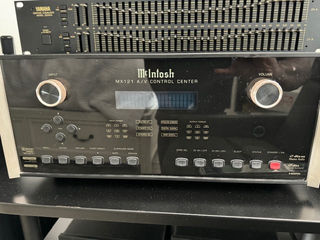 McIntosh MX121; 7 Channel Hi End Pre-Amplifier/Processor