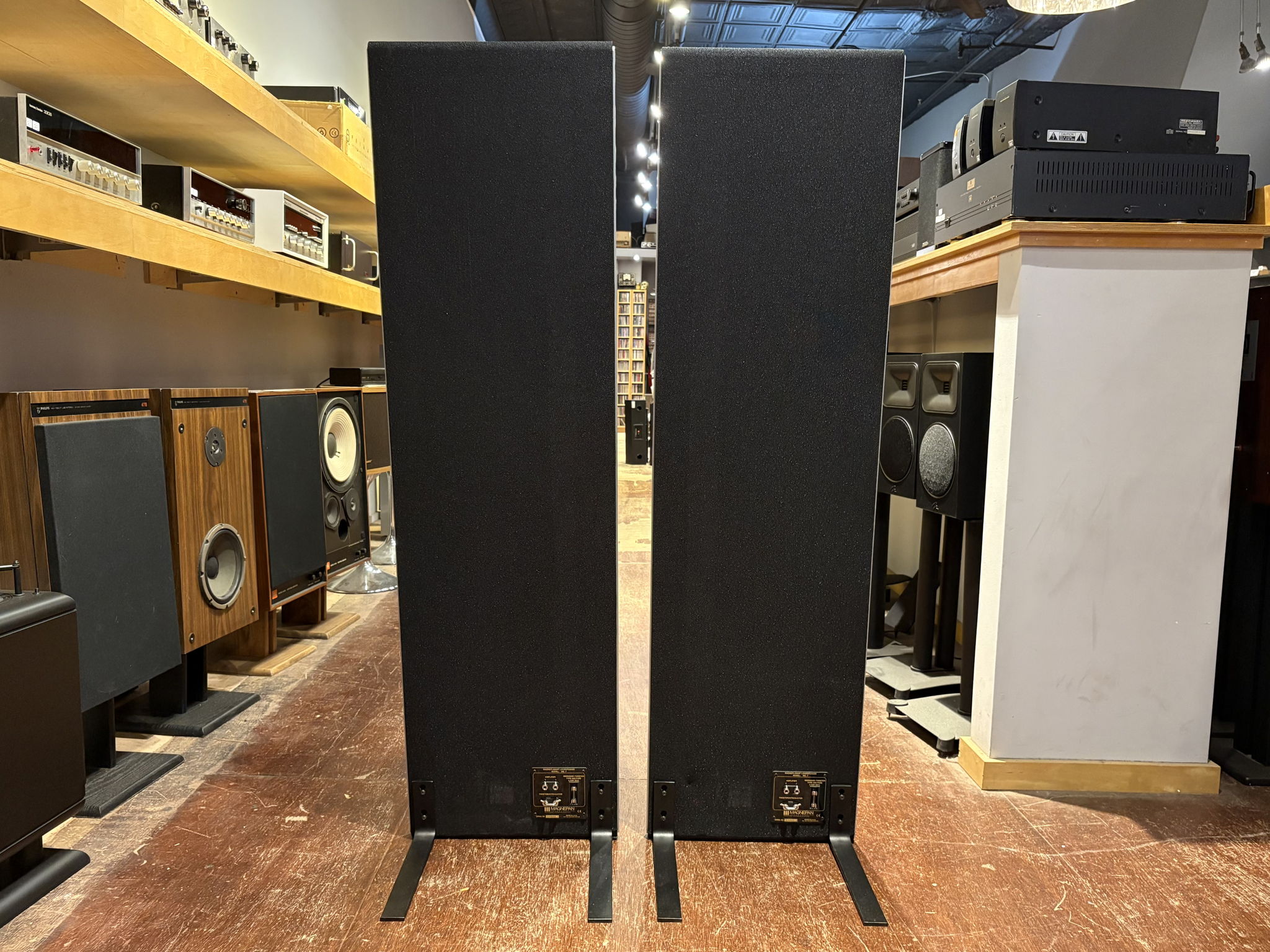 Magnepan .7 Floorstanding Speakers w/ Original Box - Ex... 6